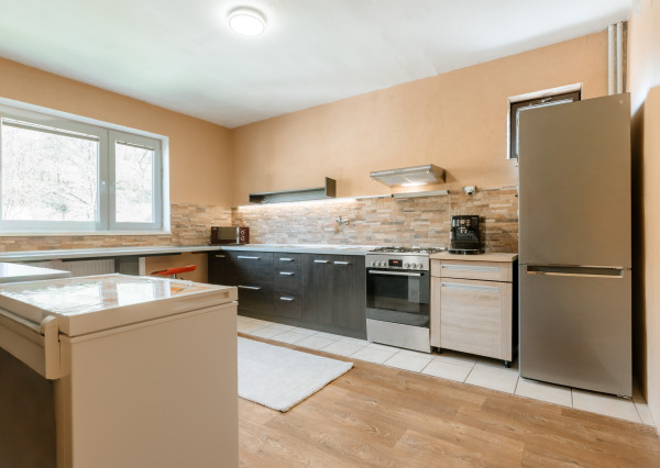 Na predaj priestranný 6-izbový rodinný dom v Oščadnici