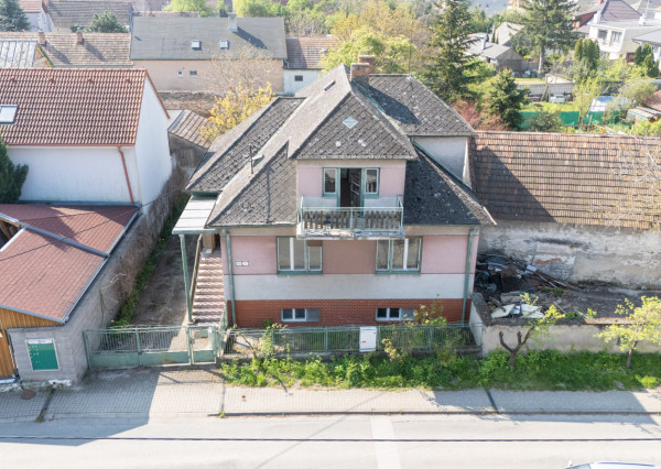 Na predaj rodinný dom vhodný na rekonštrukciu v Stupave