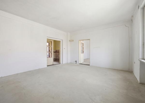 Na predaj rodinný dom vhodný na rekonštrukciu v Stupave