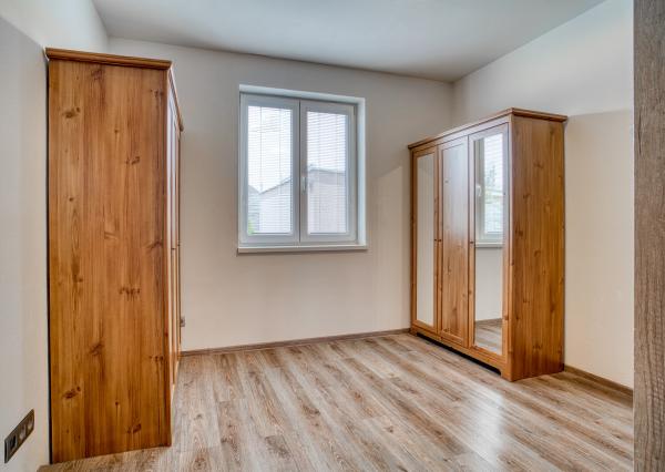 Na predaj rodinný dom s investičným potenciálom v Kostolišti