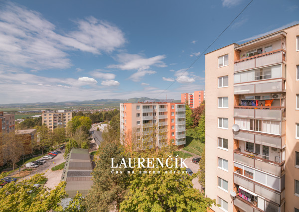 NA PRENÁJOM | 2-IZBOVÝ BYT S BALKÓNOM NA JUHU V TRENČÍNE