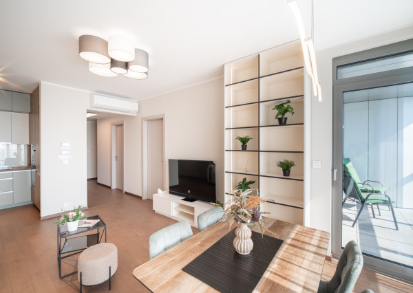 Na prenájom 2-izbový byt so šatníkom, Bratislava – Eurovea Tower