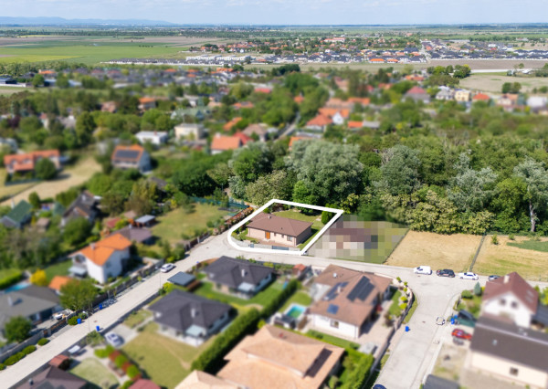 Na predaj stavebný pozemok s jedinečnou atmosférou prírody v Kvetoslavove