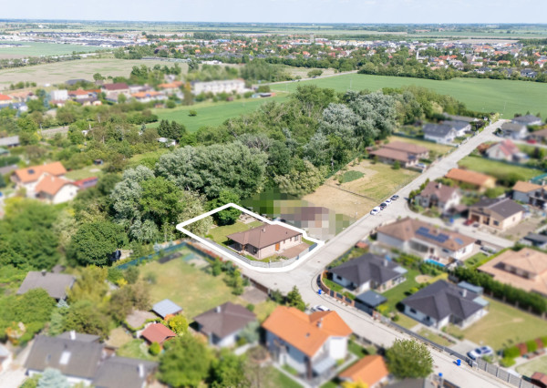 Na predaj stavebný pozemok s jedinečnou atmosférou prírody v Kvetoslavove