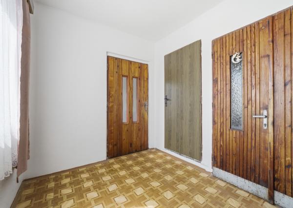 Na predaj 3-izbový tehlový dom s možnosťou nadstavby v Šamoríne