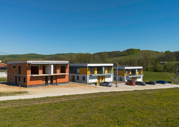 Na predaj 3-izbový byt so slnečným balkónom v novostavbe kúsok od Prešova