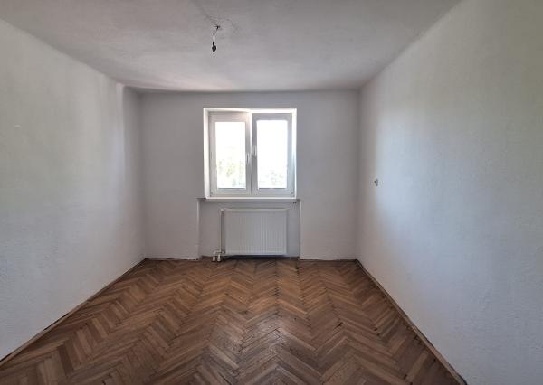Na predaj rodinný dom s rozľahlým pozemkom v Bánovciach nad Bebravou