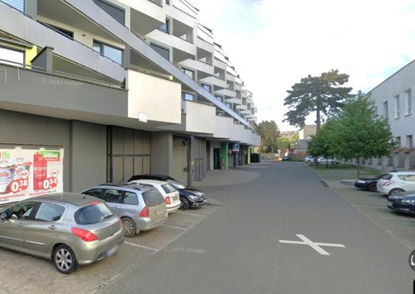 Na predaj vnútorné parkovacie miesto, Rezidencia pri radnici, Strojárenská ulica, Košice - centrum