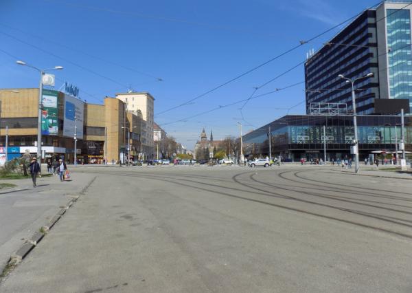 Obchodný priestor 400 m2, s oknami na ulicu, na 1. poschodí OD DARGOV, Košice - centrum