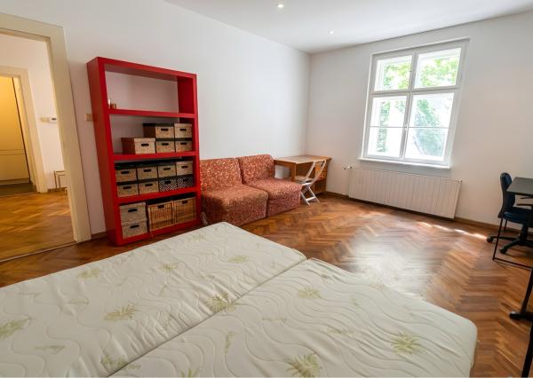 🏡 Príjemný 2-izbový byt pri Hlavnej stanici | Ihneď voľný