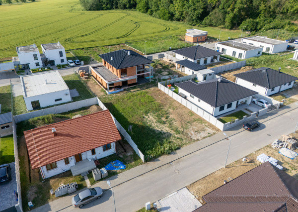Na predaj novostavba 4-izbového rodinného domu v Moravanoch nad Váhom