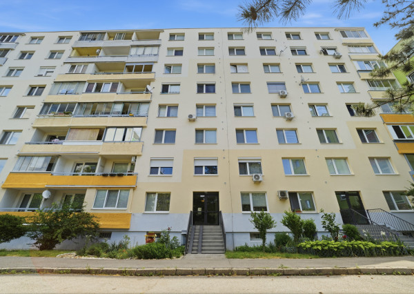 Investičná príležitosť vo Vrakuni – priestranný 2-izbový byt 64 m² s lodžiou na Čiližskej ulici