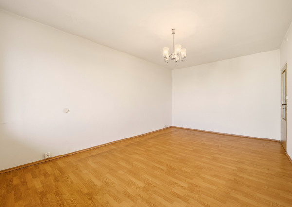 Investičná príležitosť vo Vrakuni – priestranný 2-izbový byt 64 m² s lodžiou na Čiližskej ulici