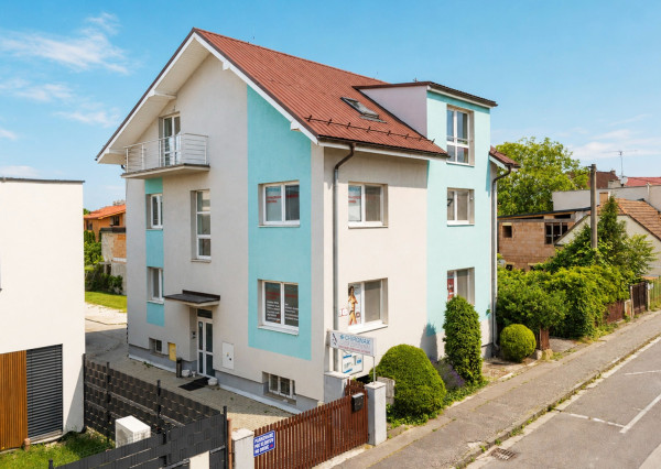 Na predaj exkluzívna polyfunkčná budova v Piešťanoch
