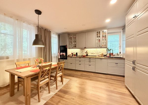 Štýlový 2-izbový byt 75 m² prerobený z 3i bytu, v projekte 500 bytov na Nivách