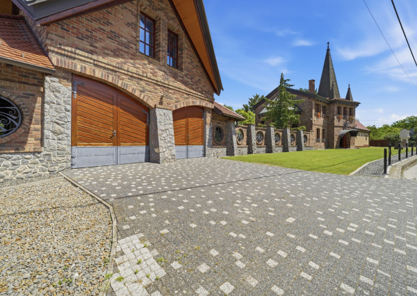 Na prenájom exkluzívna 5-izbová vila v aristokratickom štýle v Šamoríne