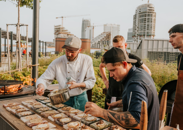 Na odstúpenie úspešná gastro prevádzka v OC Nivy, Bratislava