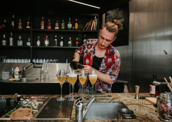 Na odstúpenie úspešná gastro prevádzka v OC Nivy, Bratislava