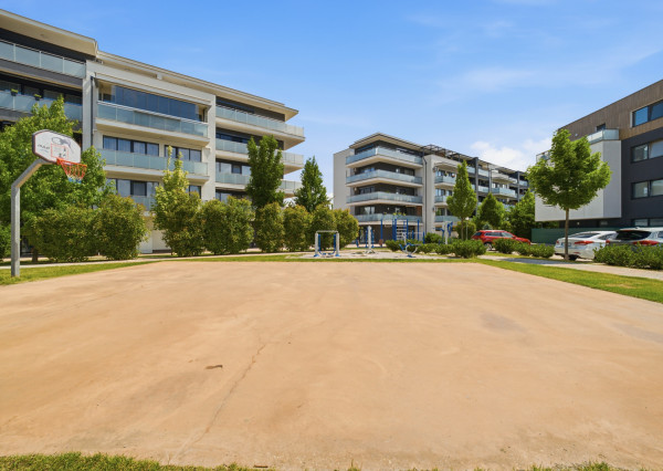 Na predaj 3-izbový byt s veľkorysou terasou a parkovaním, Dunajská Lužná