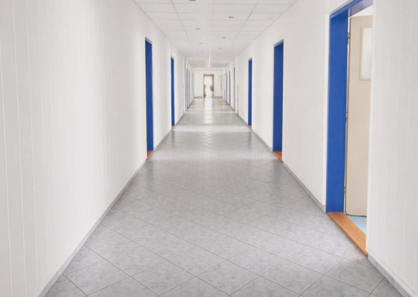 Na predaj administratívna budova 
