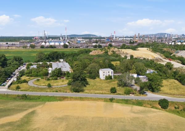 NA PREDAJ PRIEMYSELNÝ AREÁL S PLATNÝM EIA ROZHODNUTÍM – BRATISLAVA, LIESKOVSKÁ CESTA