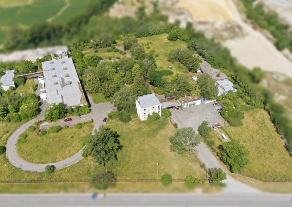 NA PREDAJ PRIEMYSELNÝ AREÁL S EIA – 15 000 m², BRATISLAVA