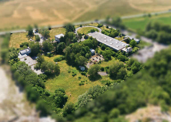 NA PREDAJ PRIEMYSELNÝ AREÁL S EIA 5 200 m² – BRATISLAVA, LIESKOVSKÁ CESTA