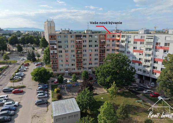 PRIESTRANNÝ 2-IZBOVÝ BYT S POTENCIÁLOM NA 3-IZBOVÝ / PREDAJ