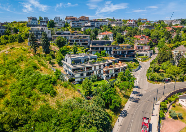 Na predaj 1-izbový byt s predzáhradkou, Bratislava – Koliba