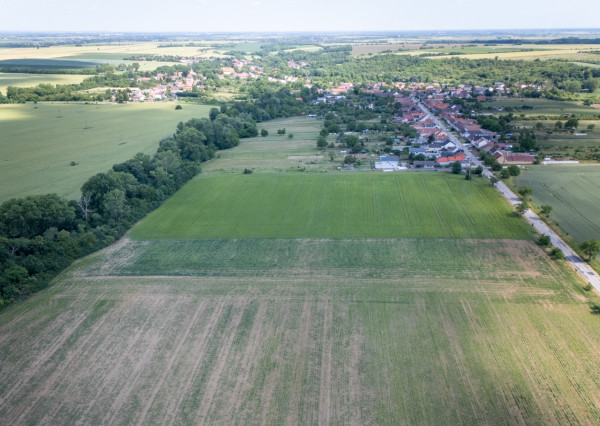 Na predaj investičný pozemok v obci Vištuk