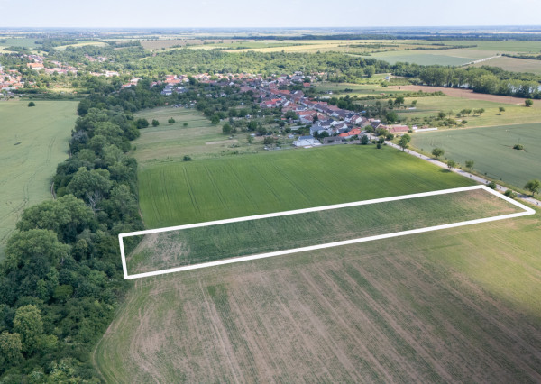 Na predaj investičný pozemok v obci Vištuk