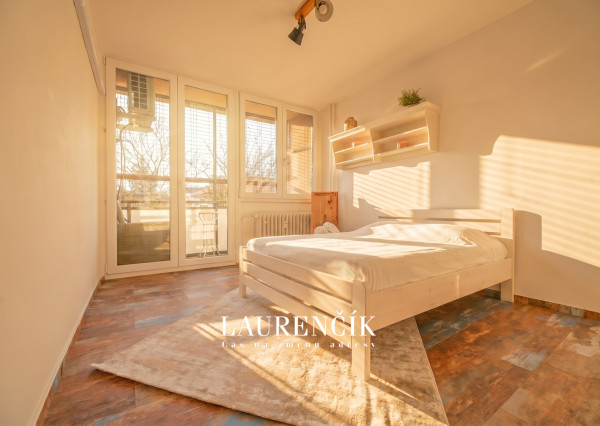 REZEROVANÉ | 3 - IZBOVÝ BYT V ŠIRŠOM CENTRE TRENČÍNA | PET FRIENDLY
