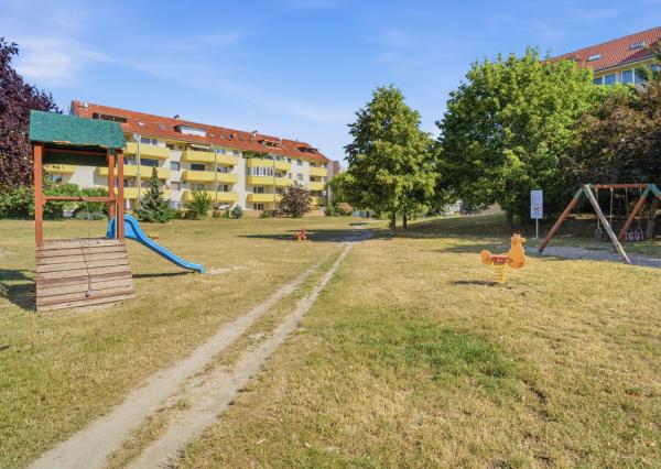 Na predaj 2-izbový byt s 2 garážovými státiami v Šamoríne