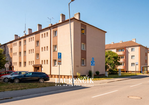 NA PREDAJ | 3 - IZBOVÝ BYT V ŠIRŠOM CENTRE TRENČÍNA NA UL. INOVECKÁ