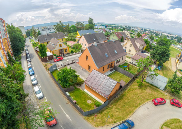 Na predaj rohový rodinný dom s investičným potenciálom v Poprade