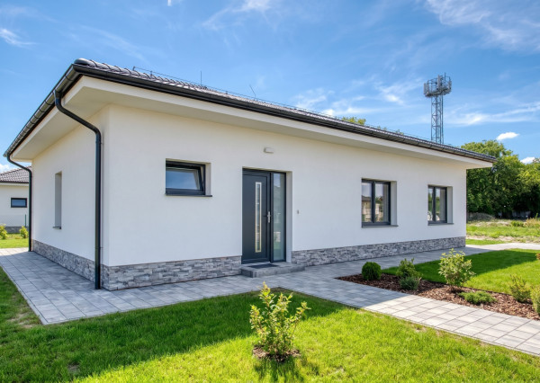 Na predaj moderná novostavba 4-izbového rodinného domu v obci Voderady