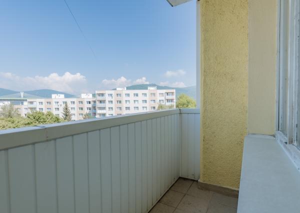Na predaj 2-izbový byt s panoramatickým výhľadom | Možnosť 3 izieb v Považskej Bystrici