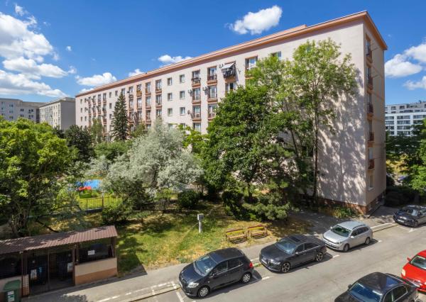 Na prenájom utulný 2-izbový byt, Bratislava – Nové Mesto