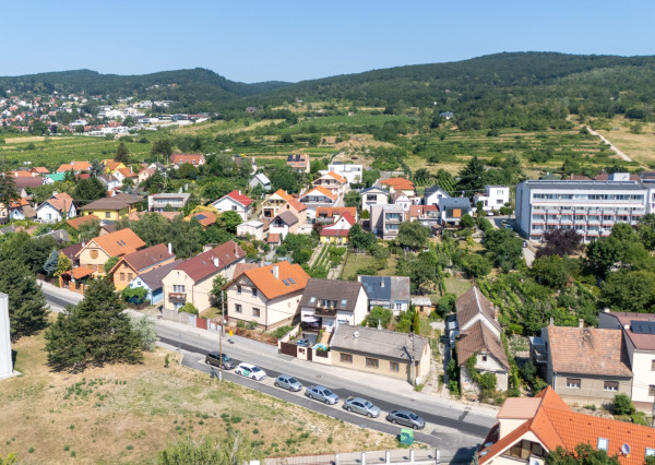 Na predaj útulný 2,5-izbový rodinný dom v Rači