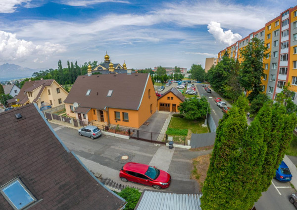 Na predaj rohový rodinný dom s investičným potenciálom v Poprade
