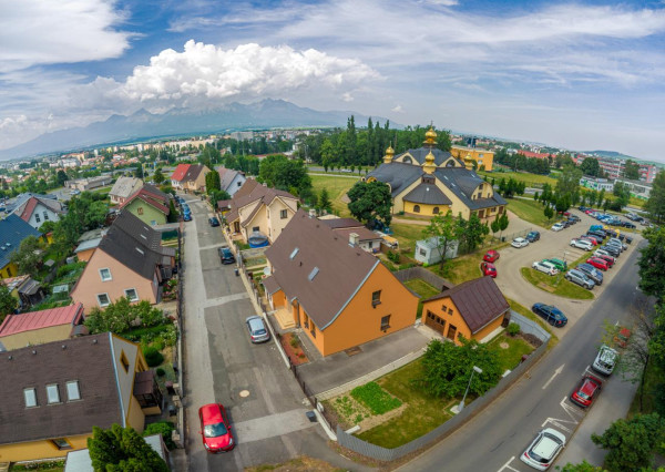 Na predaj rohový rodinný dom s investičným potenciálom v Poprade