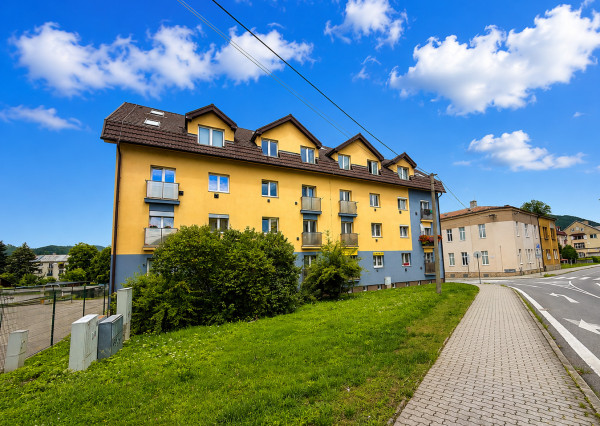 Na predaj štýlový 3-izbový mezonetový byt v centre Žiliny