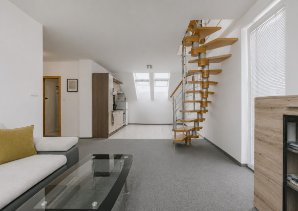 Na predaj štýlový 3-izbový mezonetový byt v centre Žiliny