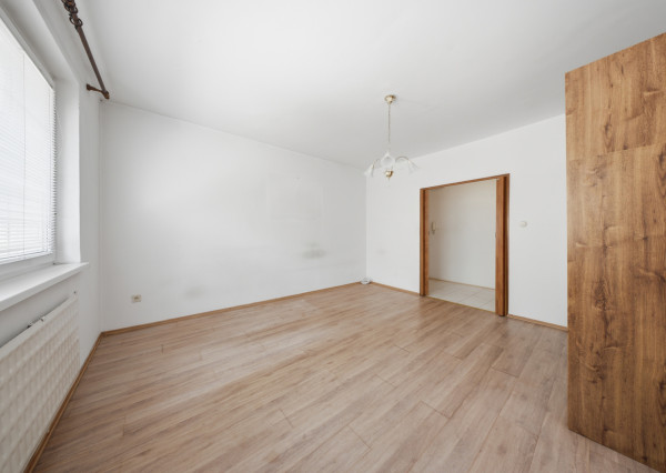 Na predaj 1-izbový byt s balkónom vhodný na investíciu v Šamoríne