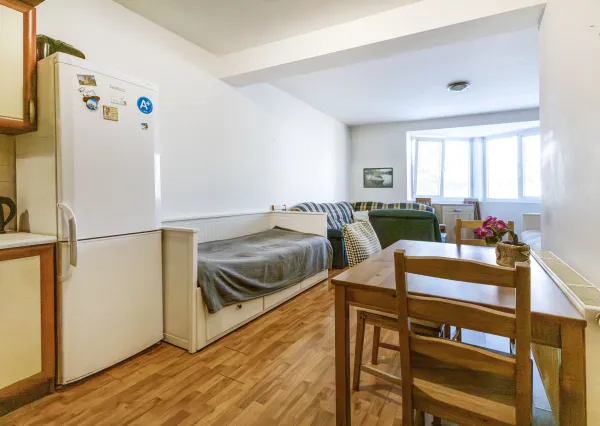 Na prenájom 1-izbový byt v širšom centre Šamorína