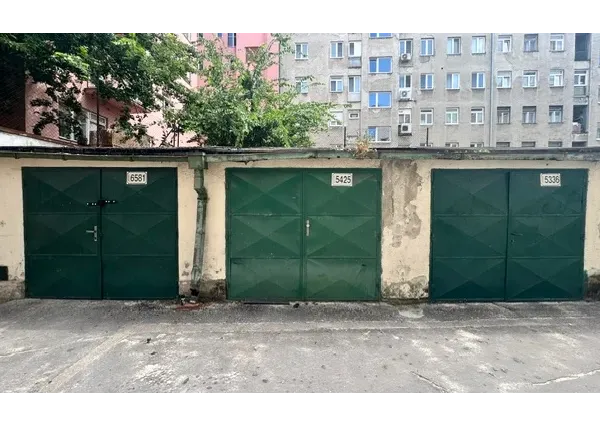 Na predaj samostatná garáž v Starom Meste – Grösslingova ulica