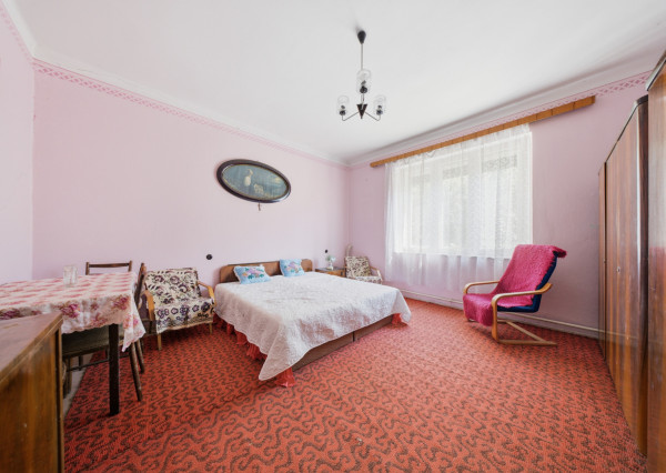 Na predaj 3-izbový rodinný dom v Šoporni