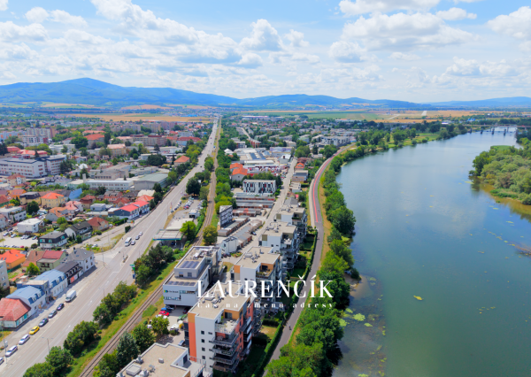 NA PREDAJ | MUROVANÁ GARÁŽ S MONTÁŽNOU JAMOU NA UL. RYBÁRSKA | TRENČÍN