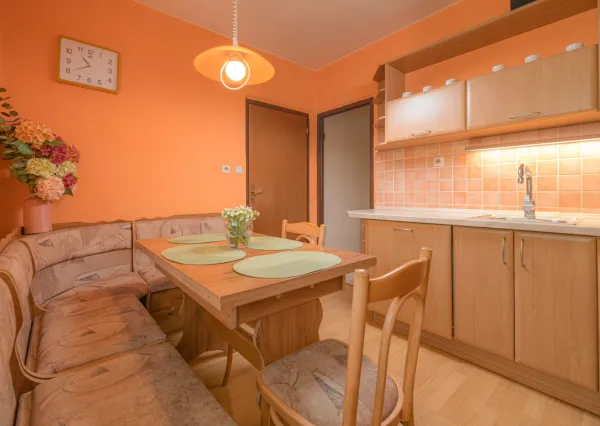 Na predaj 3-izbový byt s balkónom v Trenčíne na ulici Halalovka
