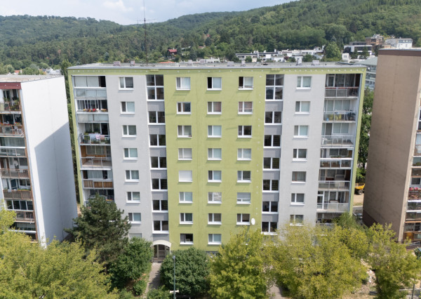 Na predaj 3-izbový byt (pôvodne 2-izbový) v Bratislave - Lamač